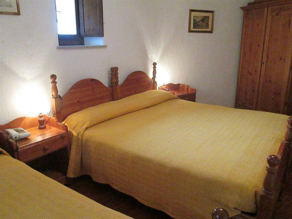 Hotel Cecchin Aosta Ngoại thất bức ảnh