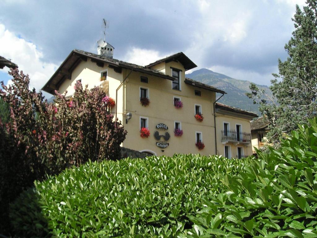 Hotel Cecchin Aosta Ngoại thất bức ảnh